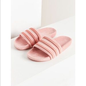 Adidas Velvet Slides